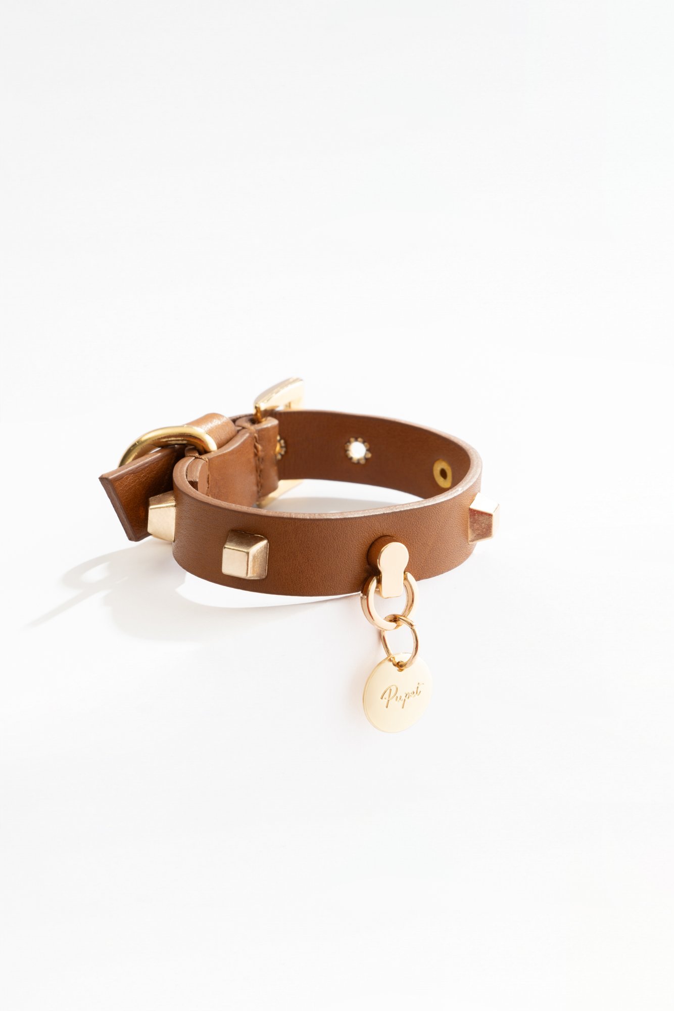 LEATHER STUDDED COLLAR 