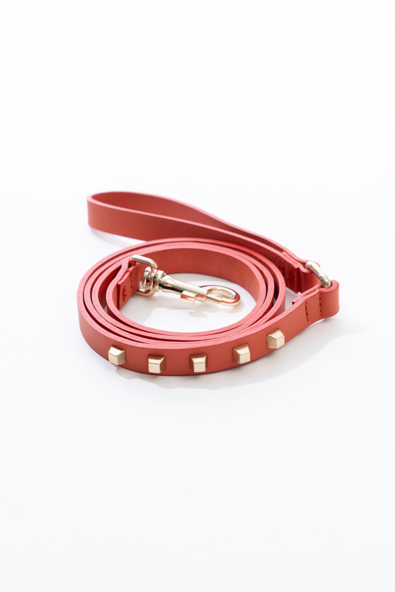 LEATHER MADE LEASH WITH STUDS