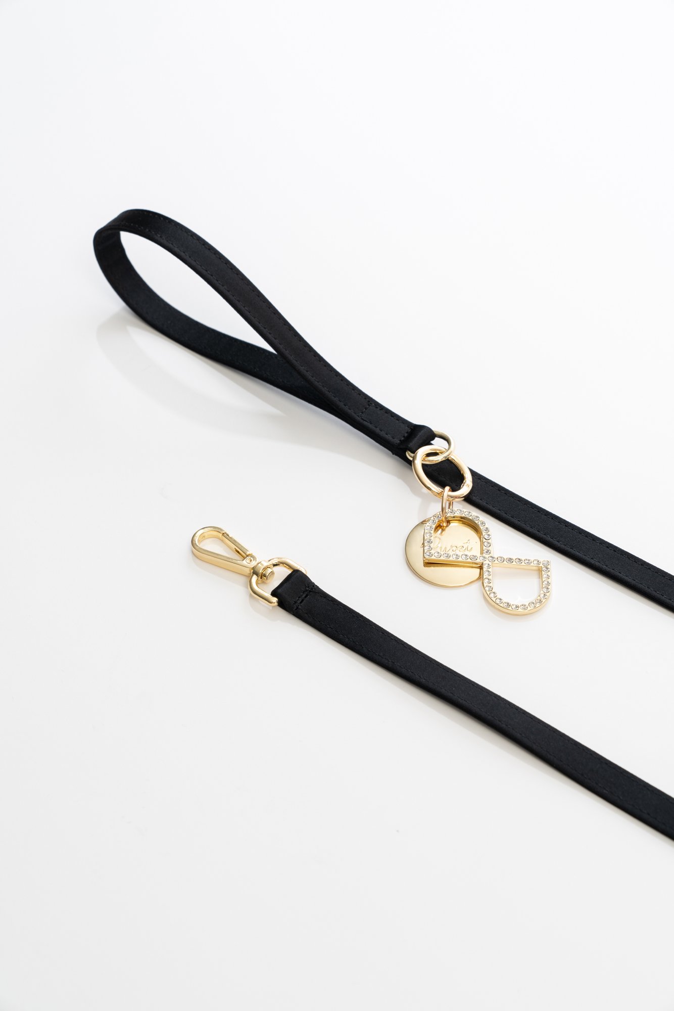 SATIN LEASH